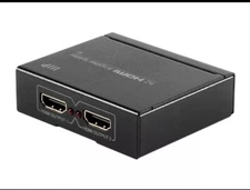 Monoprice Blackbird 4K 1x2 HDMI Amplifier Splitter (15379)