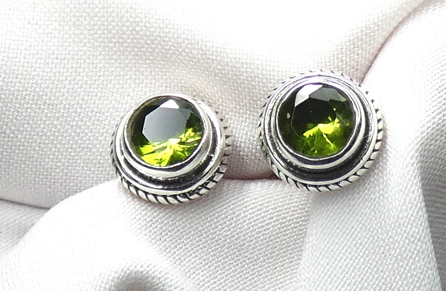 Peridot Olivin Ohrstecker 925 Silber 8 mm im Durchmesser modisch - NEU -* - Bild 4 von 4