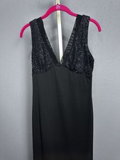 NWT 178 Cache Sz 4 Sleeveless V Neck Fitted Black Cocktail Dress Beading