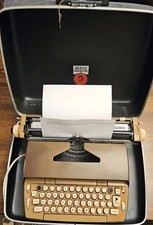 Vintage 1970's  Smith Corona Coronet Automatic 12 Typewriter Case and Key WORKS! thumbnail