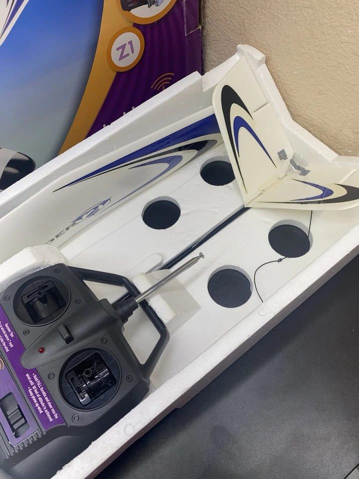 Hobbyzone Firebird Commander-2 RC Airplane - Image 4 of 4