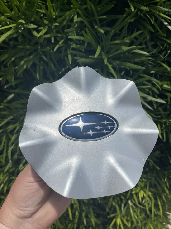 06-14 Tapacubos tapacubos tapacubos rueda aleación plateada 18” Subaru B9 Tribeca 28821-XA000 Foto 2 de 4