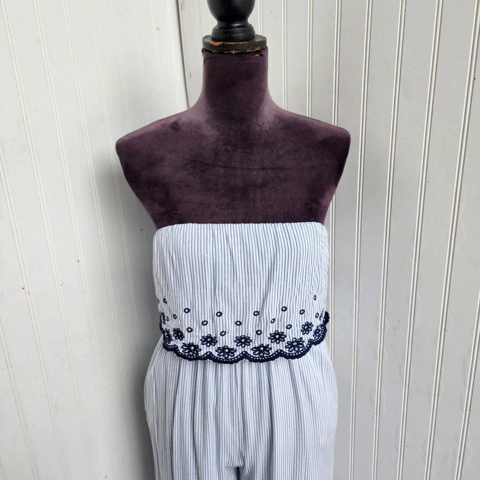 Jersey Jessica Simpson sin tirantes para mujer talla XS con volantes a rayas azul floral playero Foto 3 de 4