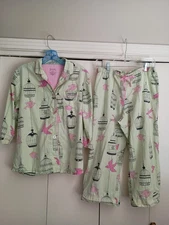 Nick and Nora Capri Pajama Set Size Medium Green Pink Cotton Birdcage 3/4 sleeve