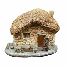 Petites décorations de jardin pour maisons au design nostalgique et détaillé