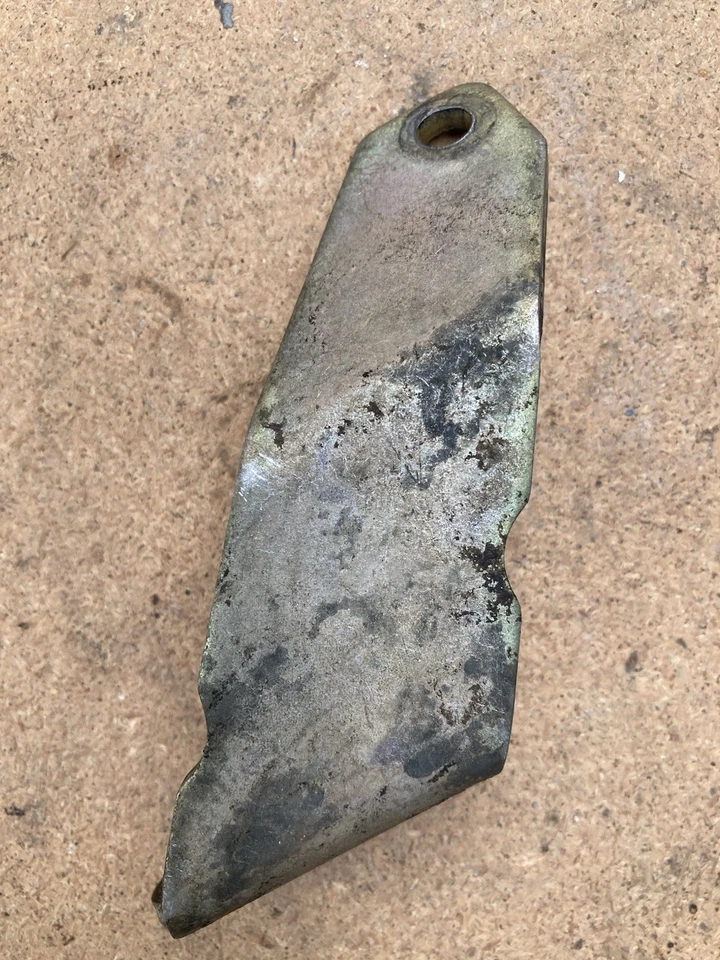 Soporte de montaje de válvula de conmutación de aire para camioneta Chevy LUV 1972-80, usado, fabricante de equipos originales Foto 3 de 4