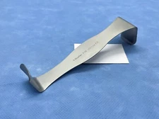 V. Mueller SU3724 Crile Retractor, Double Ended, 7.25"