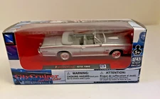 Ray 1966 PONTIAC GTO CONVERTIBLE Silver Grey City Cruiser Collection 1:43