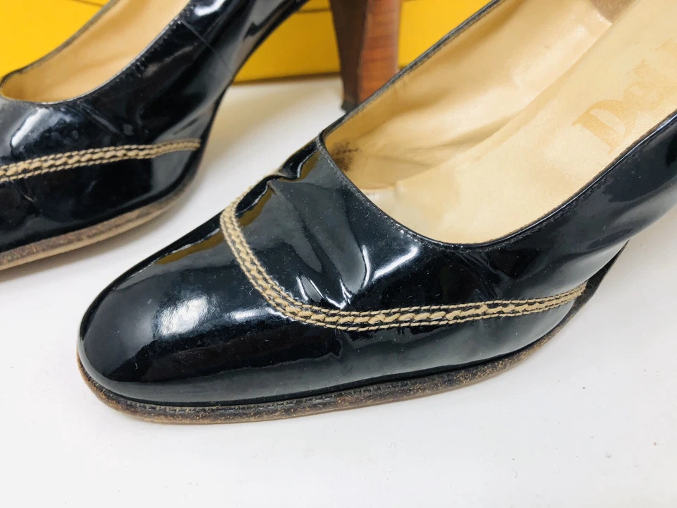 Zapatos de salón vintage DeLiso de charol negro madera punta cerrada talla 7B MB19 Foto 2 de 4