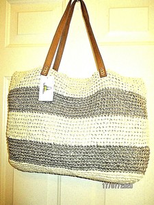 soft straw tote