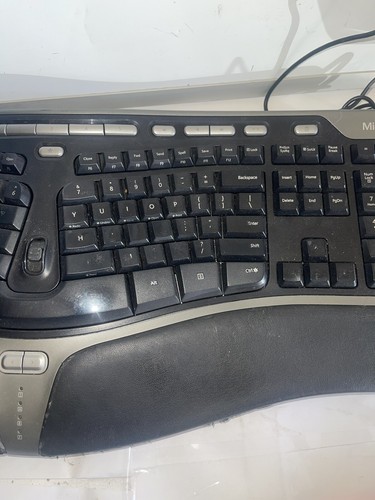 Microsoft Natural Ergonomic Keyboard 4000 v1.0 Tested Letters Faded Has Wear Pic - Picture 4 of 10