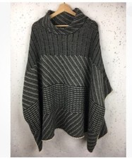 Lane Bryant Size 14/20 Poncho Sweater Mock Turtleneck Gray  Cream Wool Blend