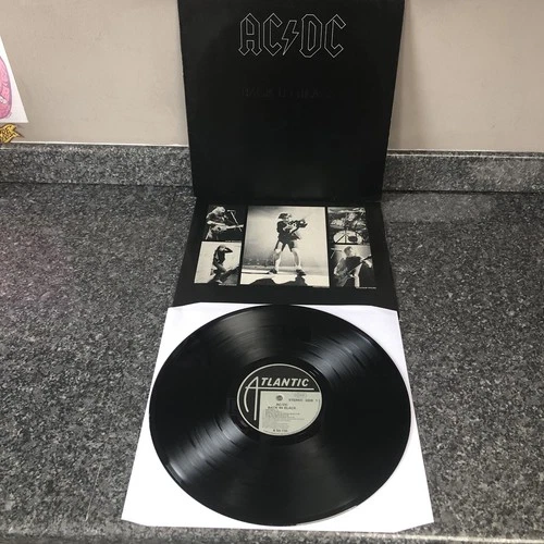 LP VINYL AC/DC BACK IN BLACK EMBOSSED SLEEVE ATL 50 735 GERMAN 1ST PRESS EX-/EX