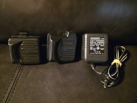 SEGA Game Gear System Bundle - Console / 6 Games / Rechargeable Battery Grips