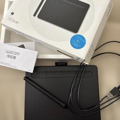 Wacom Intuos S Pen Tablet CTL-4000/K0 Digital Drawing Graphics Pad