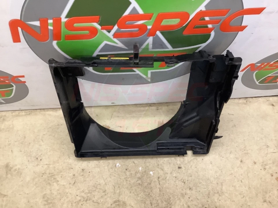 2009 Nissan Navara Pathfinder Radiaor Fan Cowling 2005-2010 21476EB300 - Image 3 of 4