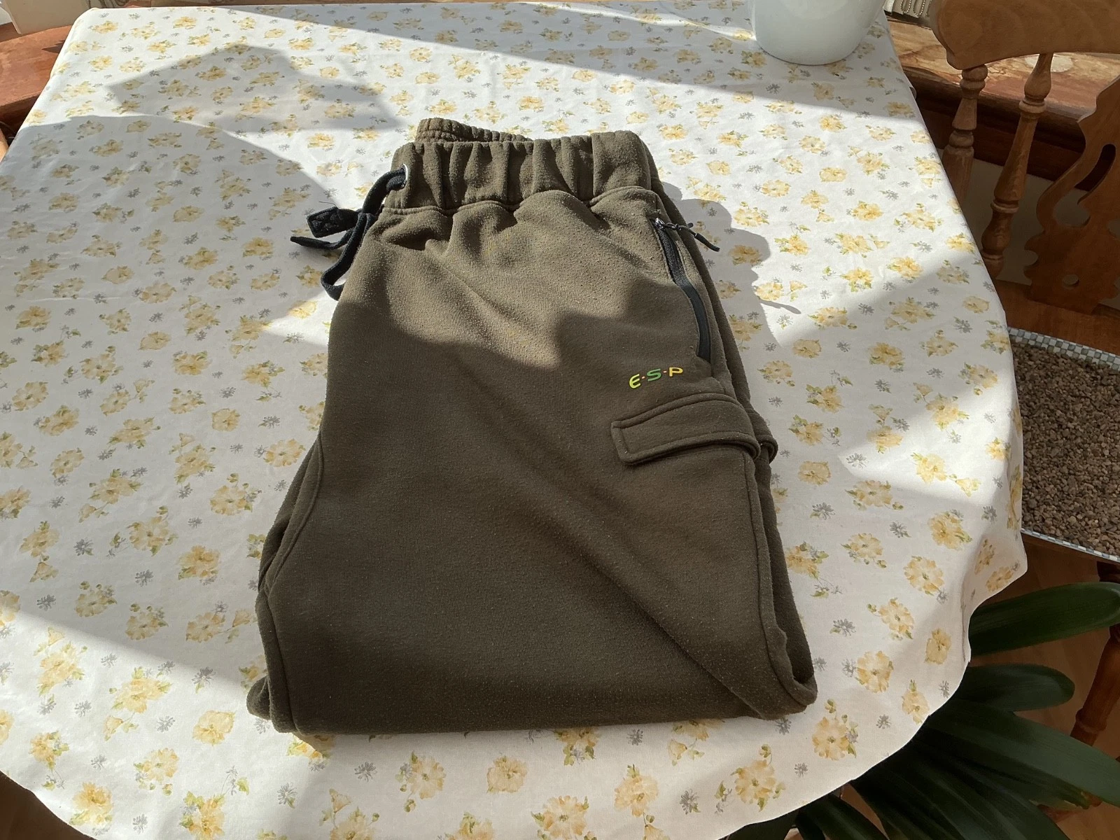 E.S.P Joggers Olive Mens Size XL