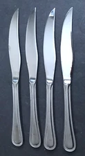 INTERNATIONAL ROYAL BEAD Stainless Flatware 4 STEAK KNIVES Glossy Tableware EUC