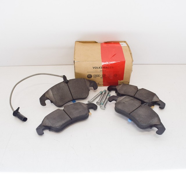 Audi A4 B8 Front Brake Pad Set 8K0698151H GENUINE NEW eBay