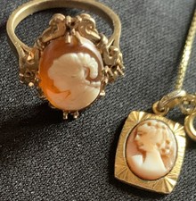 Set - Antike Echte  Gemme/Kamee Ring  Vergoldet-  France Gr 16 und Anhänger