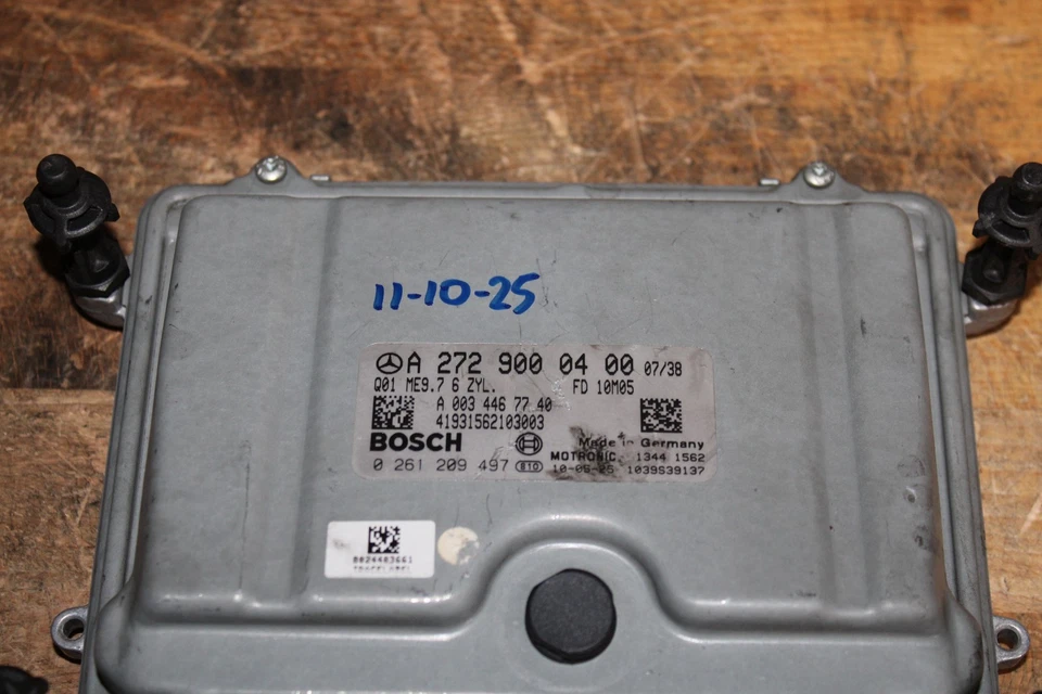 08-12 Mercedes W204 C300 E350 ECU ECM Engine Control Module Unit 2729000400 Foto 3 de 4