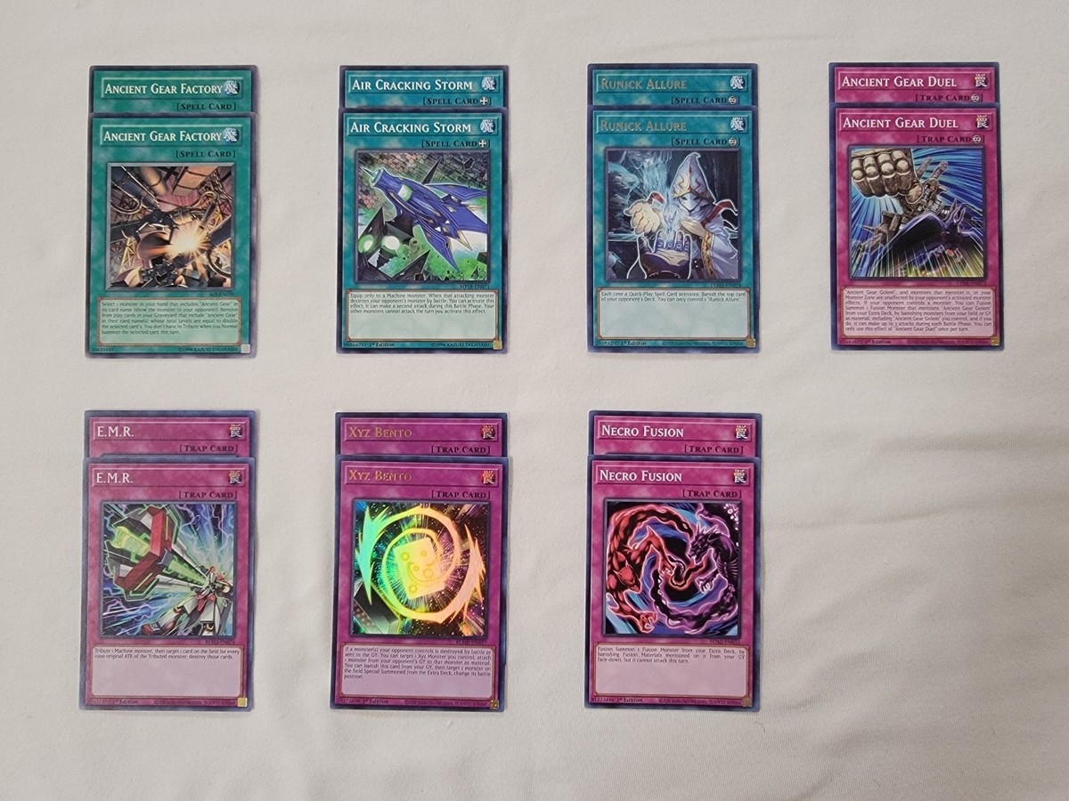 yugioh best ancient gear deck Yugioh SDBE Blue-Eyes White Dragon Deck Core 120 Cards main image 0