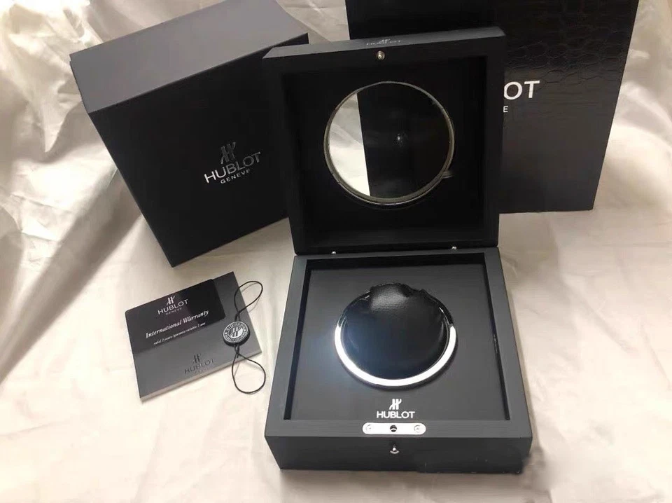 Caja de presentación de reloj Hublot original estuche, almohadilla, manual de instrucciones. 565 Foto 3 de 4