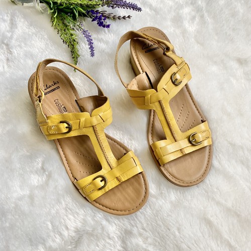 Clarks Rieda Madalyn Heeled Sandals Size 8 Yellow