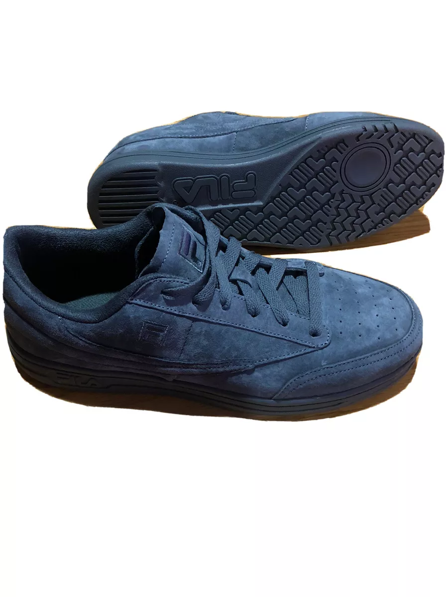 Who Looking For Grey Suede Fila Tennis Shoes?