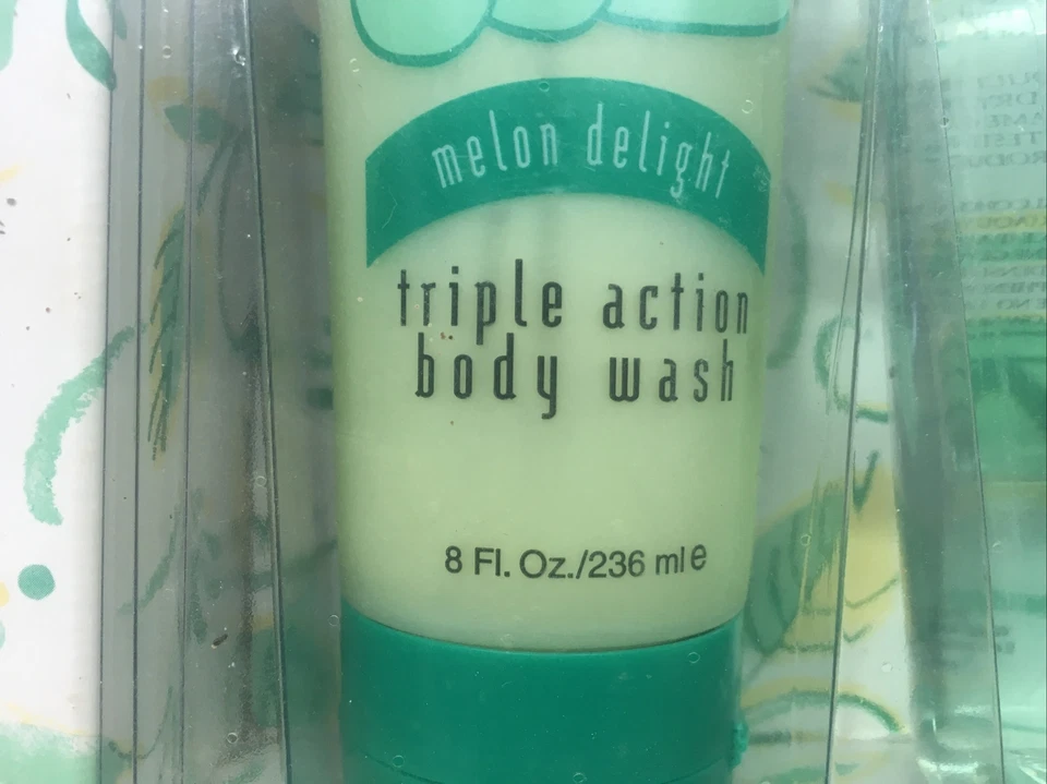 Подарочный набор Simply Basic Melon Delight Body Mist, Body Wash, лосьон для тела 8 унций - Изображение 4 из 4