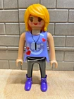 Playmobil character woman grandma boot shirt 09 for custom rare vintage