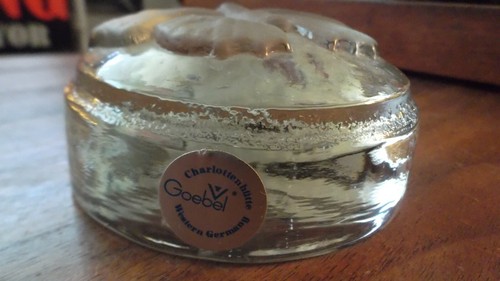 Goebel "Crystal Collection" Frosted Butterfly Paperweight - Picture 2 of 7