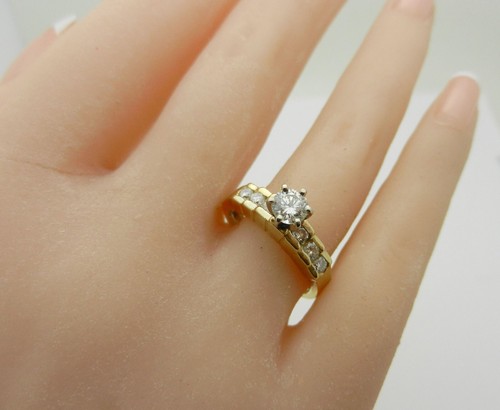 Elegant Solid 14k Gold Engagement Ring with Natural Diamonds size 6.5 - Foto 2 di 9