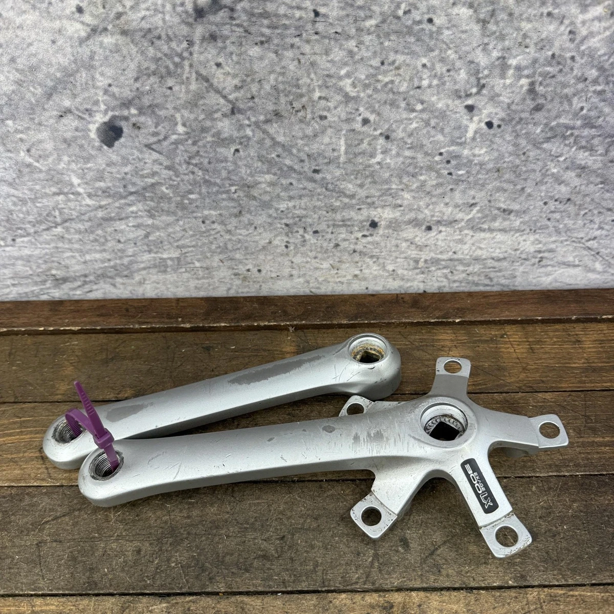Shimano Triple Chainring Bicycle Cranksets for Track Bike for sale