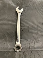 Halfords Advanced Combination Ratchet Spanner/Wrench - 15mm - Chrome Vanadium