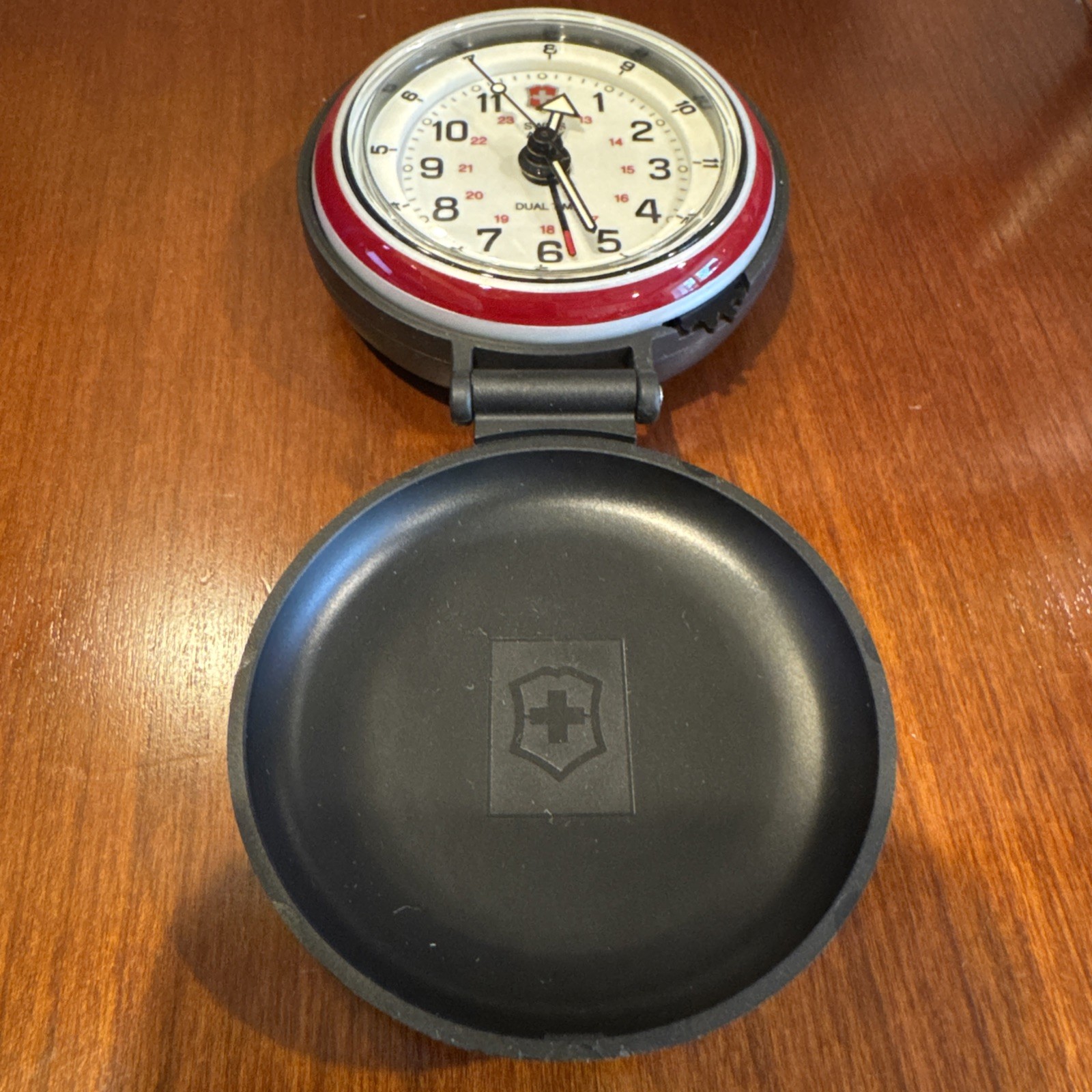 Swiss Army Victorinox Travel Alarm Clock Black With Box Manual & Battery PC