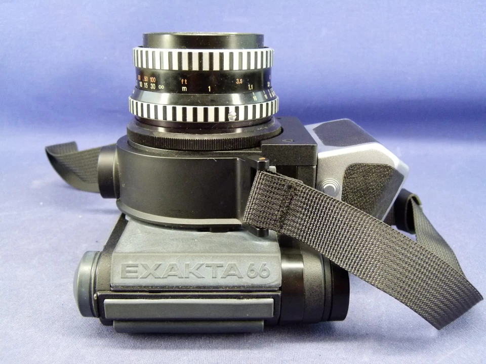 Exakta 66 Kamera - Mittelformatkamera & Biometar 2,8 x 80mm Body leicht defekt - Bild 3 von 4