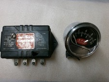 Vintage Sun Tachometer 12 V V8 Football 8.5k Rpm Rc 85 Tach 2245-25