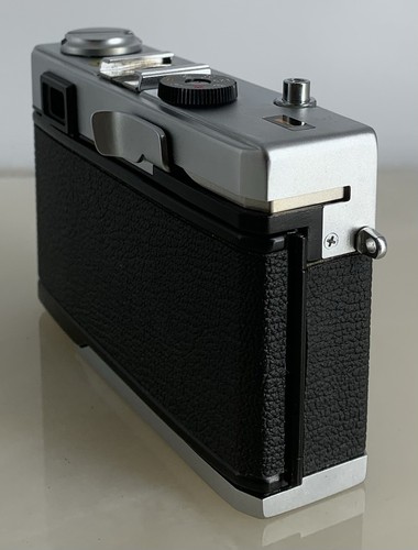 Olympus 35 RC Compact Rangefinder 35mm Film Camera 42/2.8 E Zuiko Lens + Tested #20 - Bild 4 von 9