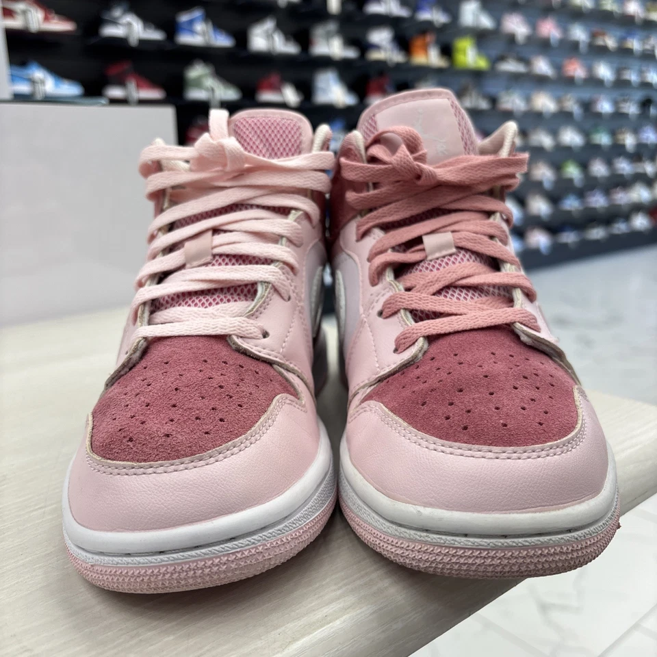 Talla 7W - Air Jordan Mujer Air Jordan 1 Mid 'Digital Pink' | CW5379-600 |USADO Foto 4 de 4