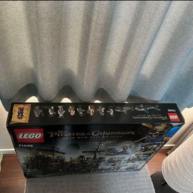 LEGO Pirates of the Caribbean Silent Mary 71042 New Sealed 2017 Retired Set Ship