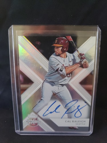 2018 PANINI ELITE EXTRA EDITION HOLOFOIL AUTOGRAPH CAL RALEIGH NO. 84 ...