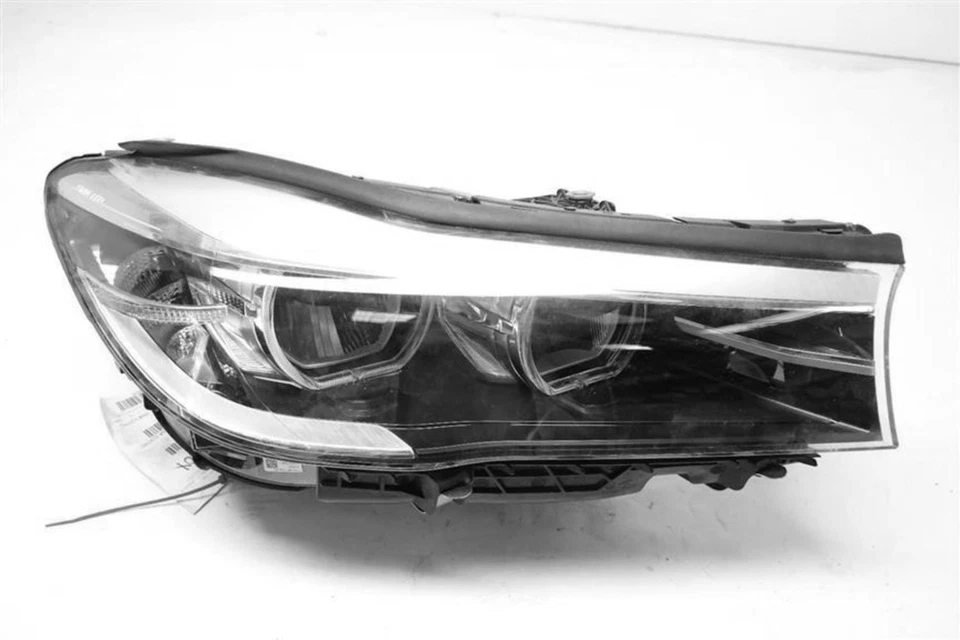 2018 BMW 750i Right Headlight Assembly Black OEM 171337 71K Miles Foto 3 de 3