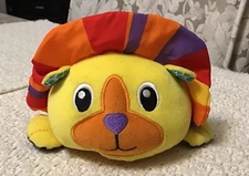 Infantino Musical Mover and Shaker LION - Developmental Toy, Encourages Crawling