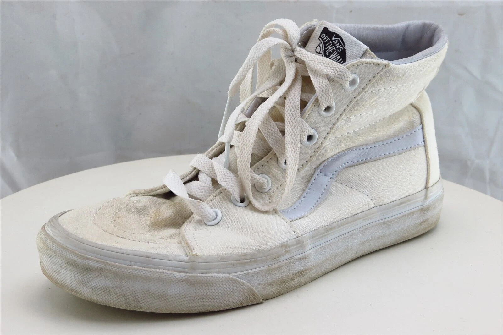 Scarpe da sneaker bianche VANS taglia 7 M tessuto donna fuori parete