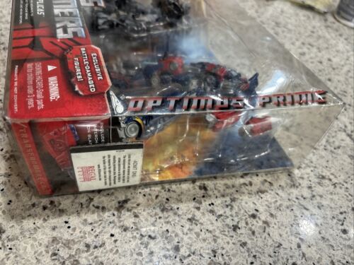 Walmart Ex. Transformers Robot Replicas Battle Damaged Megatron & Optimus Prime - Picture 5 of 8