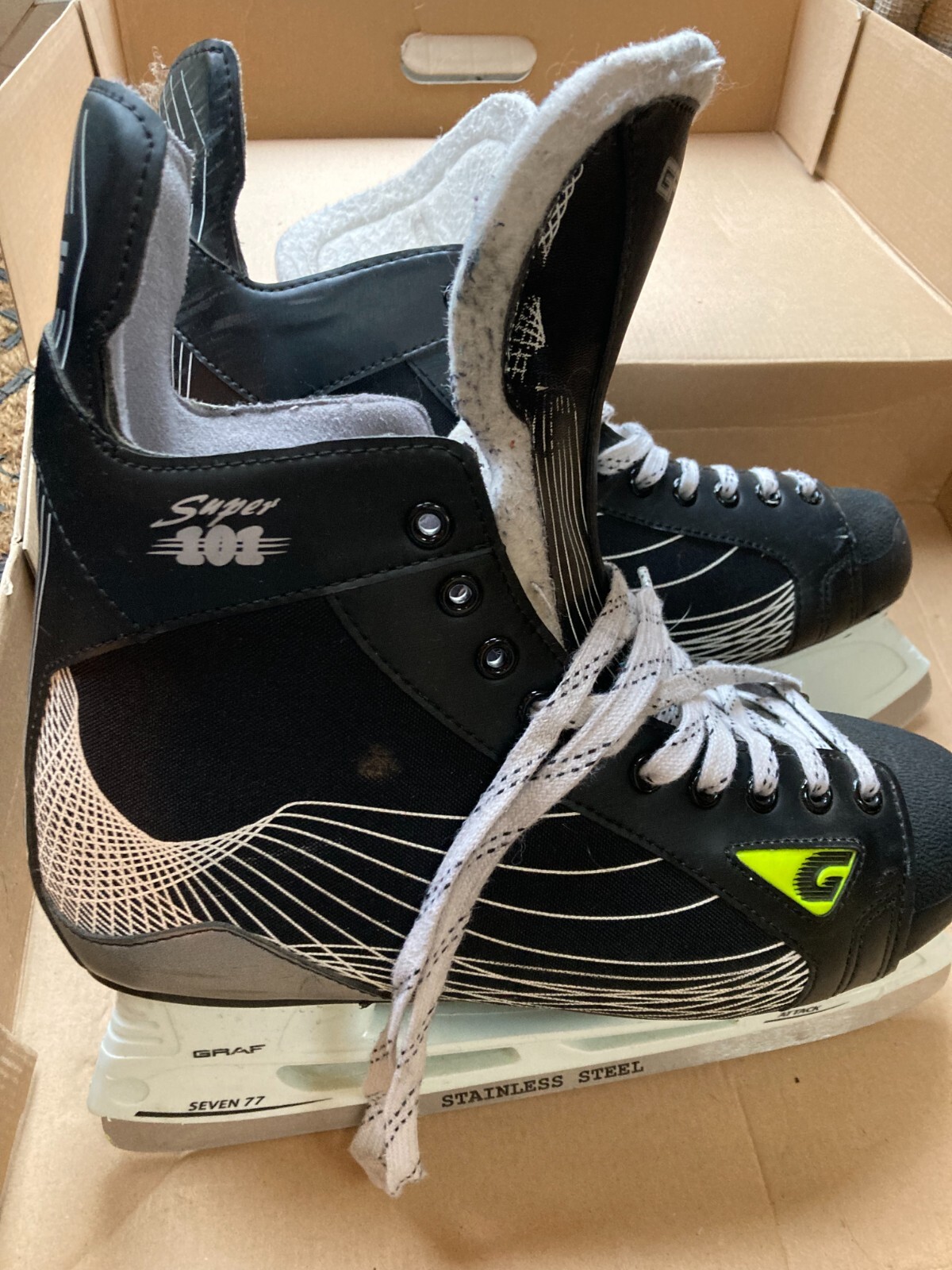 Ice hockey skates, size 46 (approx UK mens 11.5) eBay