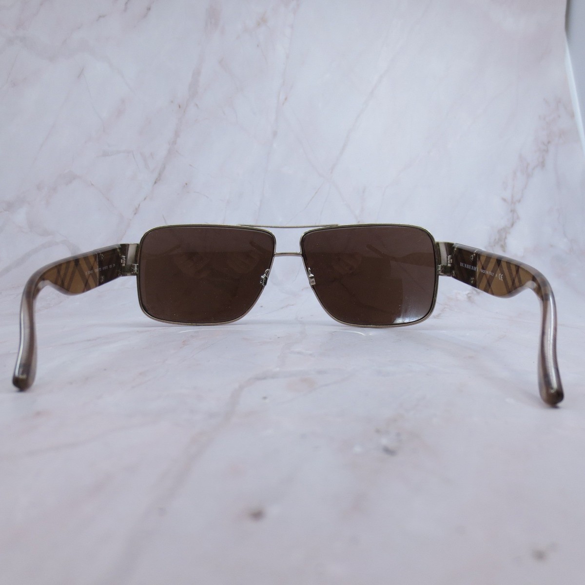 Burberry B 3040 1064/73 Gold Check Square Aviator Sunglasses  display picture 2