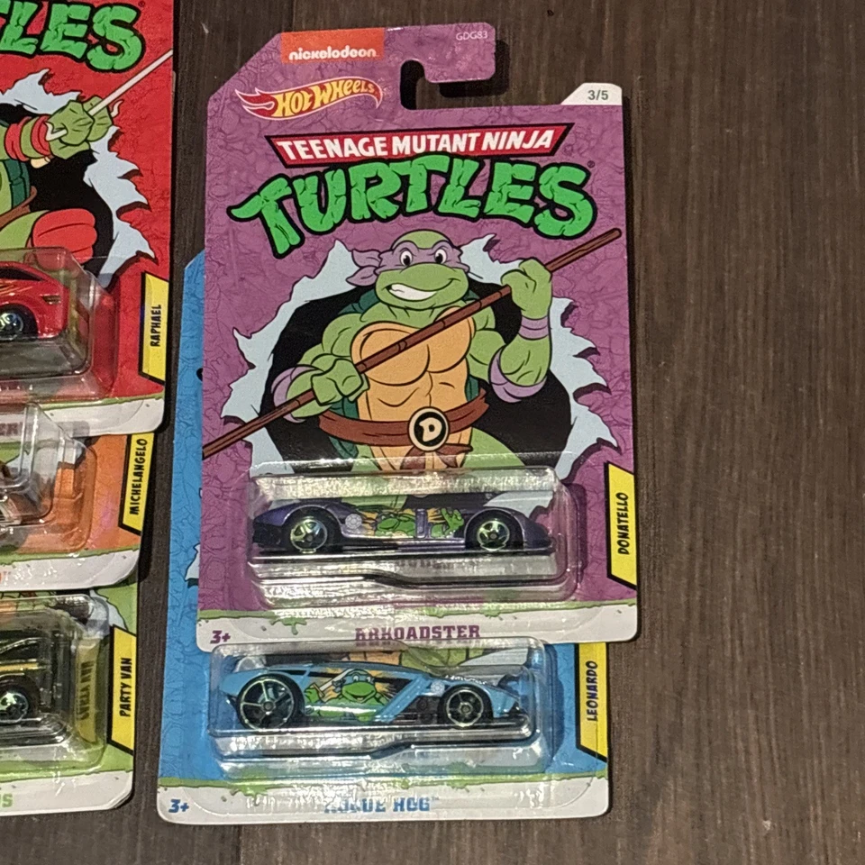 Hot Wheels 2018 Teenage Mutant Ninja Turtles Nickelodeon *Juego completo de 5* Foto 2 de 4