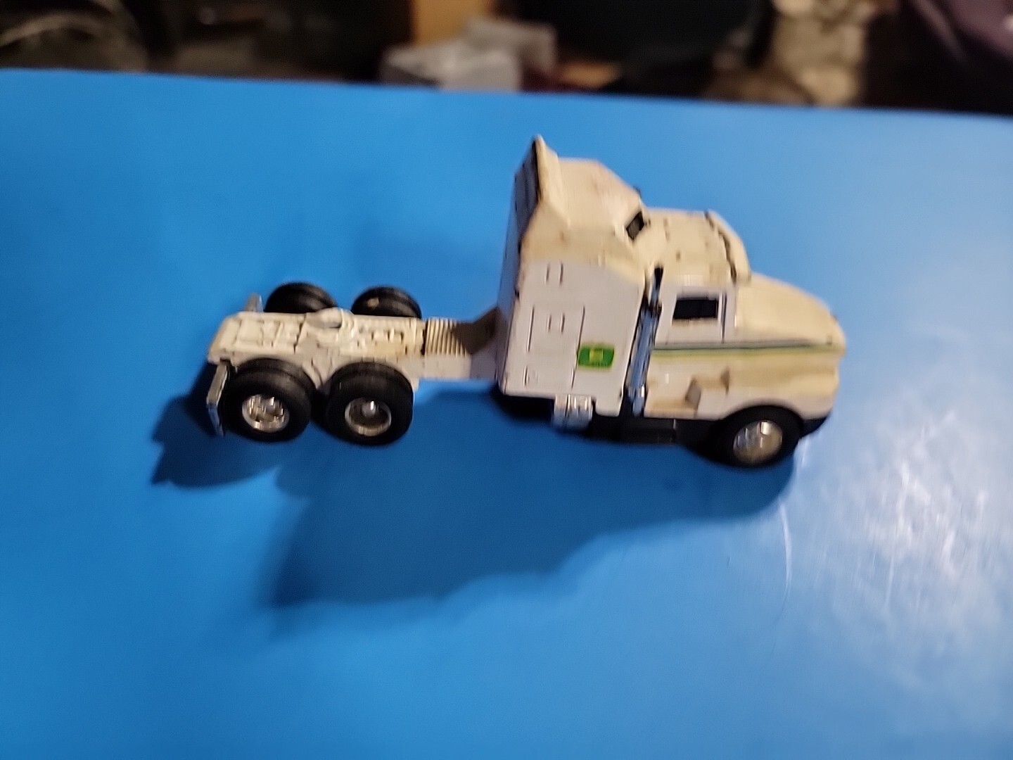 Picture 4 of 5